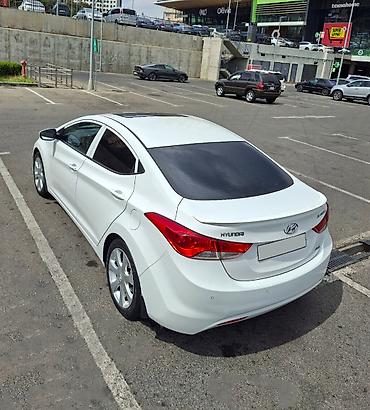 Avtomobil satışı: Hyundai Elantra: 1.8 l | 2013 il Sedan — 2