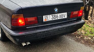 bmw 34 кузов: Задний Бампер BMW 1992 г., Б/у, цвет - Фиолетовый, Оригинал