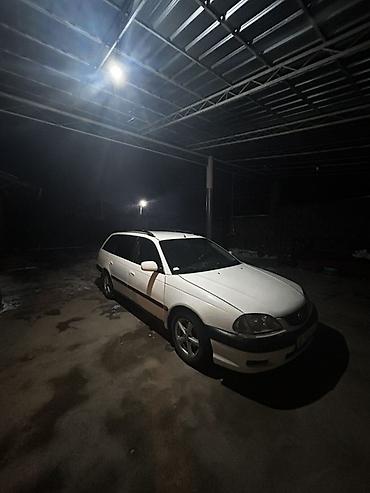 Toyota: Toyota Avensis: 2001 г., 2 л, Механика, Бензин, Универсал — 2