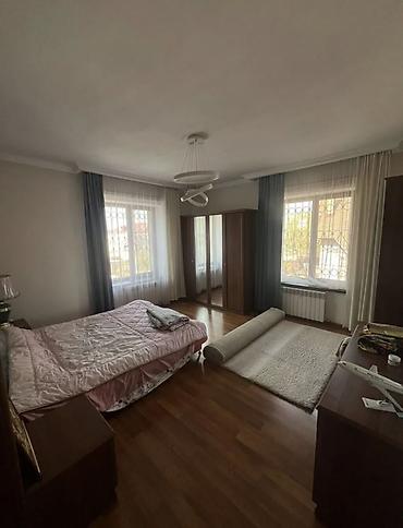 бгу: 350 м², 6 комнат и более, БГУ — 8