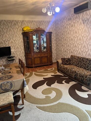 Həyət evləri və villaların satışı: 6 otaqlı, 114 kv. m, Kredit yoxdur, Orta təmir