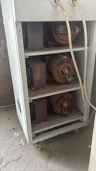 transformator: JETT markalı A.C. Voltaj Regülatörü (Servo Kontrol) - Tip: Üç fazlı — 3