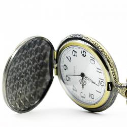 Ručni satovi: Elegantan, predivan džepni sat sa gravurom starinskog mercedes — 4