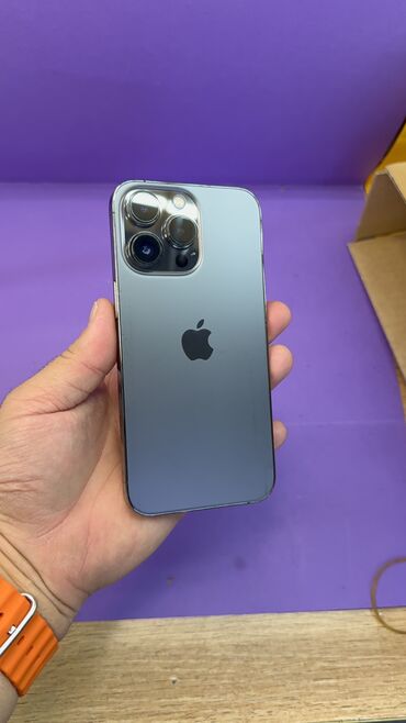 Apple iPhone: IPhone 13 Pro, Б/у, 256 ГБ, 82 % — 5
