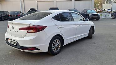 kia avela: Hyundai Avante: 2018 г., 1.6 л, Автомат, Бензин, Седан — 5