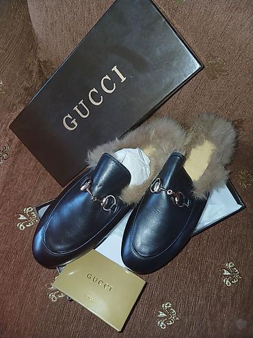 guccı: Məhsul: Gucci Princetown dəridən tüklü loafer (qadın/kmi) - Material — 1