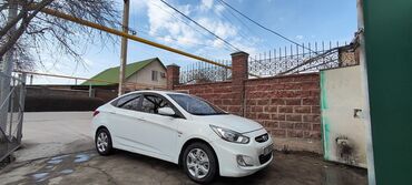 Hyundai: Hyundai Solaris: 2011 г., 1.6 л, Автомат, Бензин, Седан