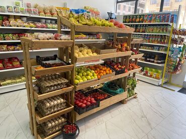 Строительный кирпич: Стелажы для овощей из дерева — 2