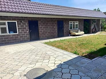 Продажа коттеджей и домов: Продается дом Район Кок Жар - Участок 4,2 сотки - Дом кирпичный at lalafo.kg — 11 Продажа коттеджей и домов: Продается дом Район Кок Жар - Участок 4,2 сотки - Дом кирпичный — 11