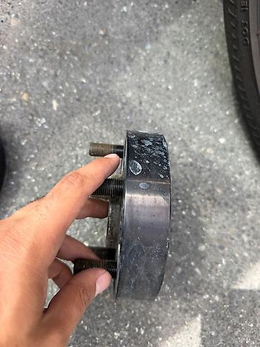 disk maşın: Amerikadan masinin usdunde gelib. Bmw g30 un usdunnen cixartmisam — 1