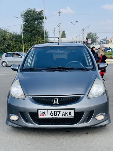 не находу авто: Honda Jazz: 2008 г., 1.4 л, Вариатор, Бензин, Хетчбек