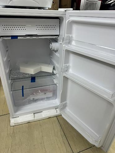 ice bath: Мини-холодильник TOBAR TDR-100 - Однодверная модель с верхней — 2