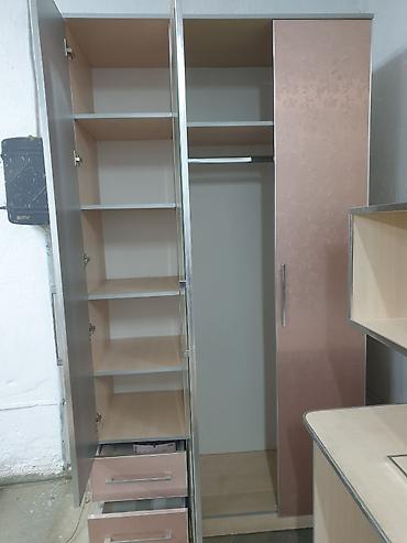 Другая мебель: Срочно продаётся комплект мебели.шифонер,кровать с — 3