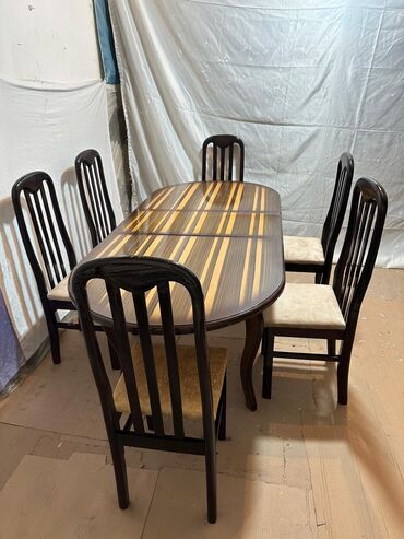 Комплекты столов и стульев: Б/у