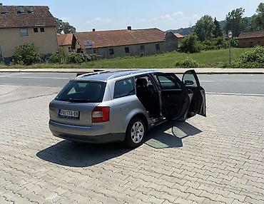 mobilni auto elektricar: Na prodaju Audi A4, 2004g,u veoma dobrom stanju.Za sve ostale — 8