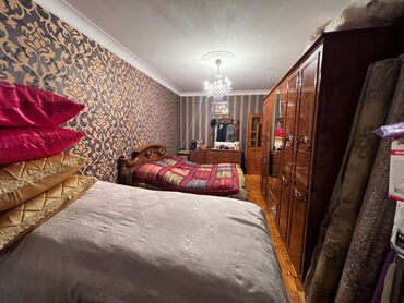 Köhnə tikili: Bakı, 4 otaqlı, Köhnə tikili, 100 kv. m — 4