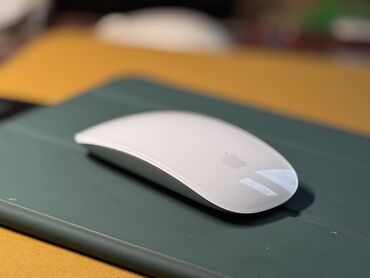 magic mouse цена: Magic Mouse версия Lightning, состояние хорошее, мелкие царапины, все