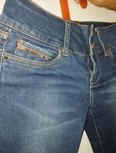 джинсы брюки женские: Трубы, Высокая талия