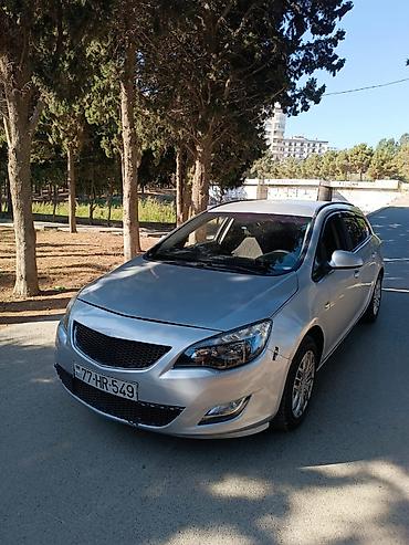 Opel Astra: 1.3 l | 2011 il 250000 km Universal lalafo.az -da Opel Astra: 1.3 l | 2011 il 250000 km Universal