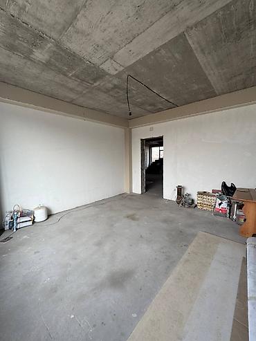 Продажа зданий: 1000 м² — 6