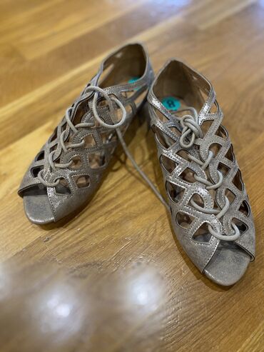 обувь из америки: Сандали новые, очень удобные, из Америки 1500сом