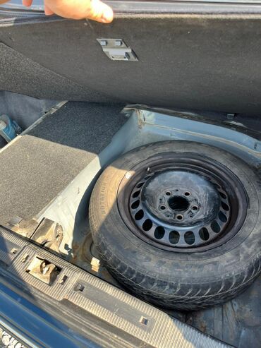 Mercedes-Benz: Mercedes-Benz E-Class (W210) sedan - Kuzov: sedan, tünd rəng — 8