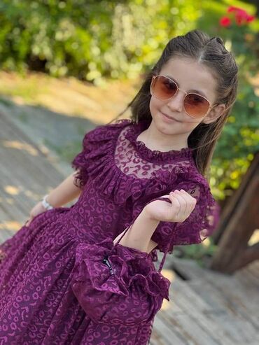 Haljine: Odmah dostupne haljinice za princezice od 5 do 10 godina u kompletu sa na lalafo.rs — 16 Haljine: Odmah dostupne haljinice za princezice od 5 do 10 godina u kompletu sa — 16