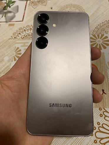 Samsung Galaxy S25, rəng - Gümüşü, Barmaq izi lalafo.az -da Samsung Galaxy S25, rəng - Gümüşü, Barmaq izi
