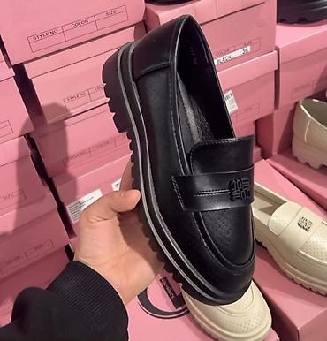 Mokasine: Brojevi
36-40
2500
OR💥💥 — 7