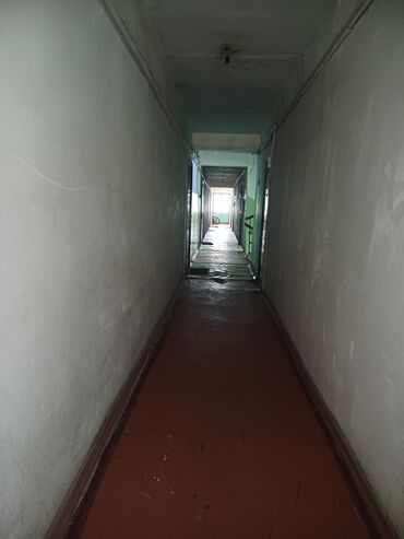 коридорного: 1 комната, 22 м², Малосемейка, 4 этаж, Старый ремонт