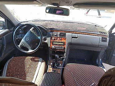 Mercedes-Benz: Mercedes-Benz E-Class: 2000 г., 2 л, Механика, Бензин, Седан — 11