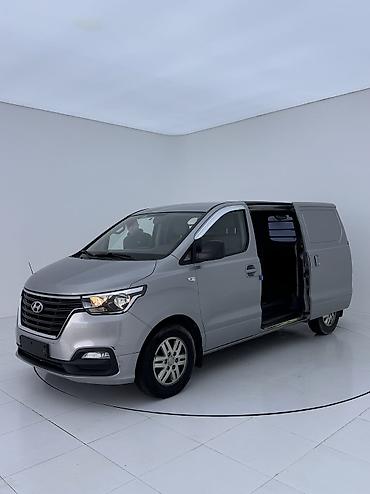 Hyundai: Hyundai Starex: 2019 г., 2.5 л, Автомат, Дизель, Фургон — 3