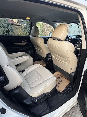 Subaru: Subaru Ascent: 2021 г., 2.4 л, Вариатор, Бензин, Кроссовер — 7