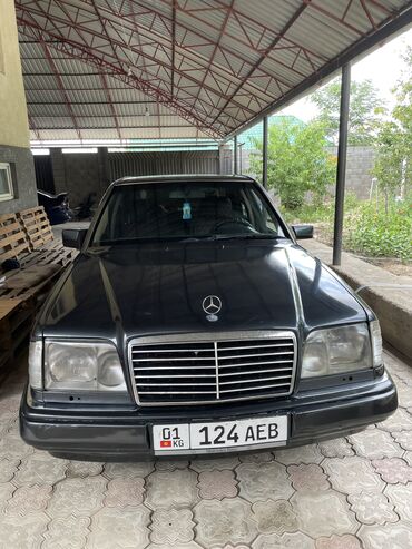 мерседес 124 седан: Mercedes-Benz W124: 1993 г., 3 л, Автомат, Дизель, Седан