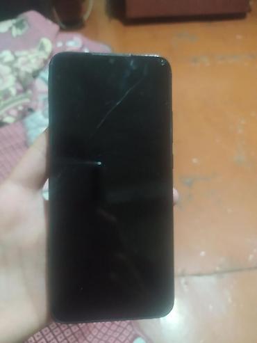 profil şekilleri: Məhsul: Qara rəngli telefon üçün qoruyucu örtük (case) Təsvir: - — 5