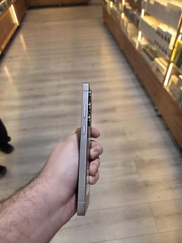 galaxy m7: Samsung Galaxy S25 Ultra, Б/у, 256 ГБ, цвет - Серый, В рассрочку, 1 SIM — 3