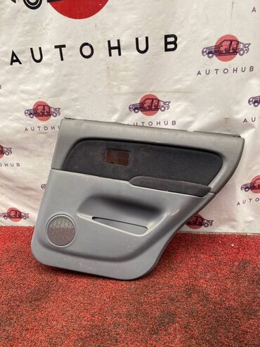 Другие автозапчасти: Обшивка дверей Toyota Hilux Surf ( 4 Runner ) RZN185 3RZ 1999 (б/у)