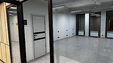 продажа офисов в бизнес центрах: Сдаю Офис,В бизнес центре Роял, С отдельным сан узлом на 5 этаже 25за — 9
