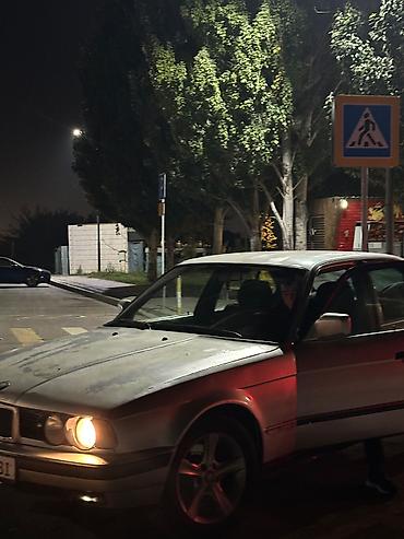 бмв м5 е34: BMW 5 series: 1993 г., Механика, Бензин, Седан — 1