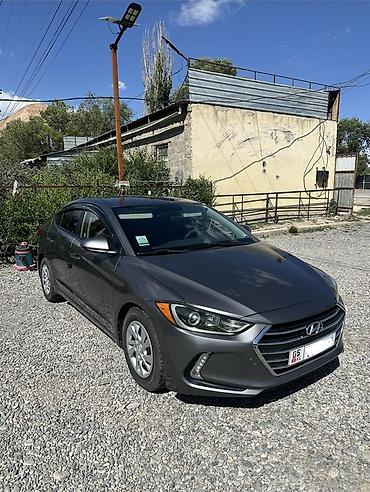 385 55: Hyundai Elantra: 2018 г., 2 л, Типтроник, Бензин, Седан — 4