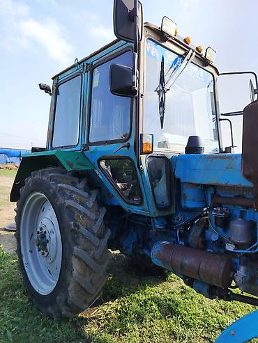 Traktorlar: Belarus MTZ traktoru - Güclü dizel mühərrik, mexaniki sürətlər qutusu — 8