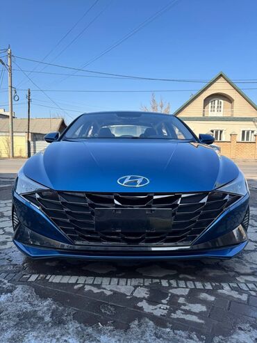 автомобиль продается: Hyundai Elantra: 2021 г., 1.5 л, Типтроник, Бензин, Седан