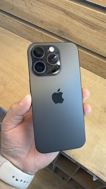 Apple iPhone: IPhone 15 Pro, Б/у, 128 ГБ, 96 %