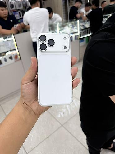 Apple iPhone: IPhone 17 Pro Max, Б/у, 512 ГБ, Белый, Коробка, 100 % — 3