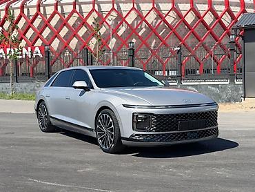 Hyundai Grandeur: 2023 г., 1.6 л, Автомат, Гибрид, Седан