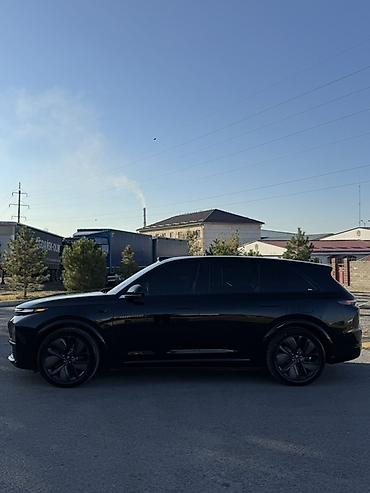 Lixiang: Lixiang L7: 2024 г., 1.5 л, Автомат, Гибрид, Внедорожник — 5