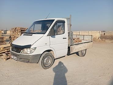 mtz 80: Грузовой бортовой автомобиль Mercedes-Benz (кабина с одним рядом — 3