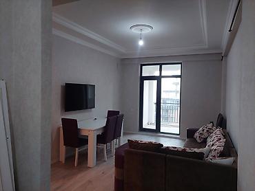 Uzunmüddətli kirayə mənzillər: Kirayə verilir: studiya tipli mənzil (mətbəx-studiya və zal birlikdə) — 3