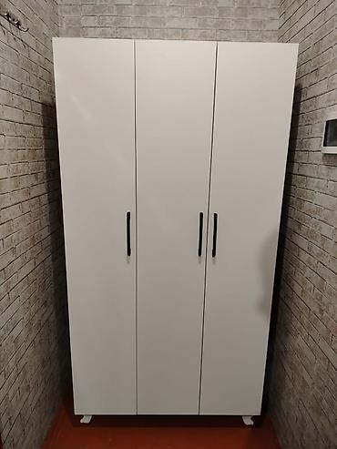 Otaqların satışı: 3 otaqlı mənzil – interyer və mebel ilə - Yataq otağı: geniş pəncərə — 14