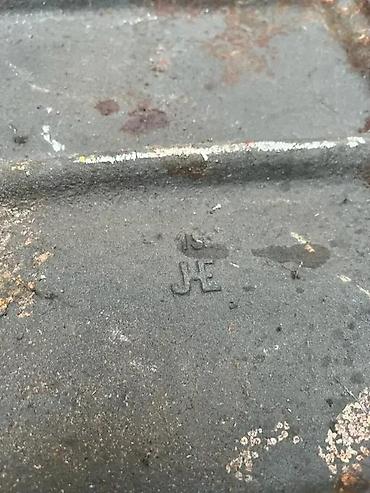 postamenti za skulpture: Antikvarna ručna presa za knjige/papir – liveno gvožđe - Tip: šrafna — 4